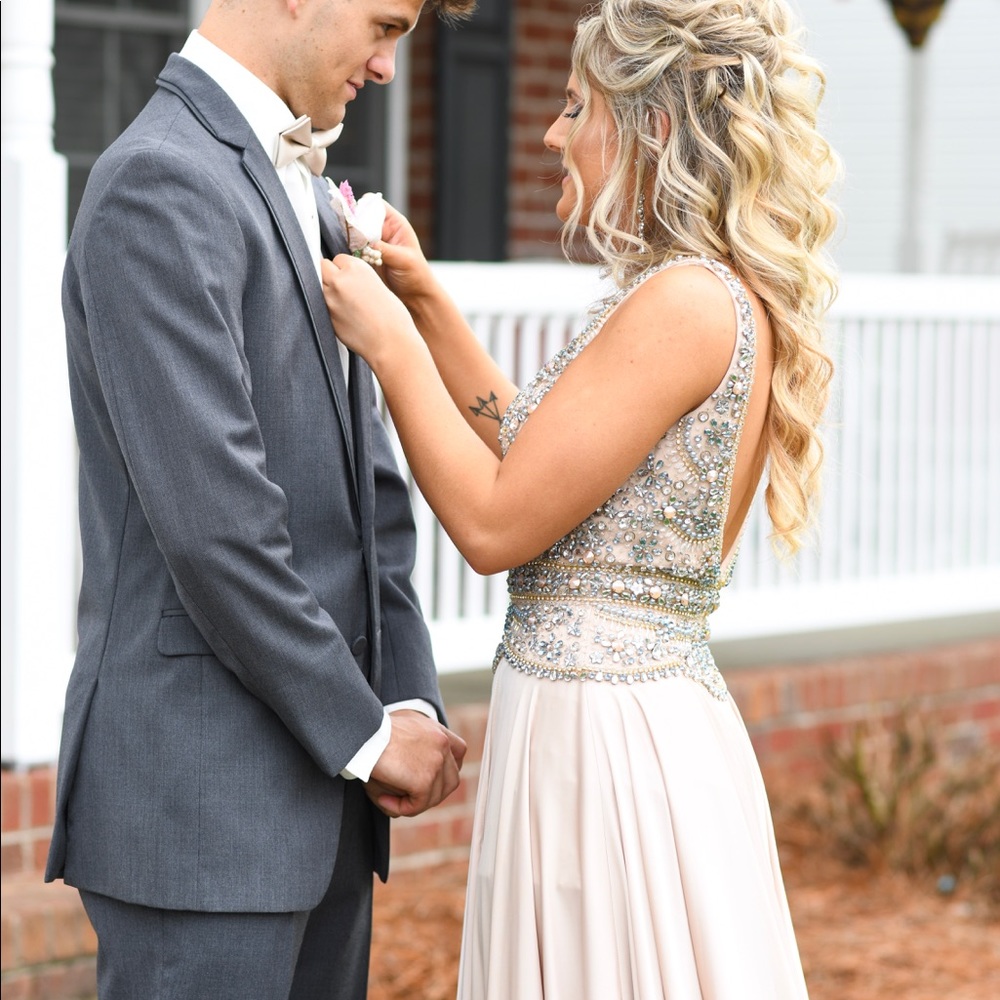 Mac Duggal Prom Dress